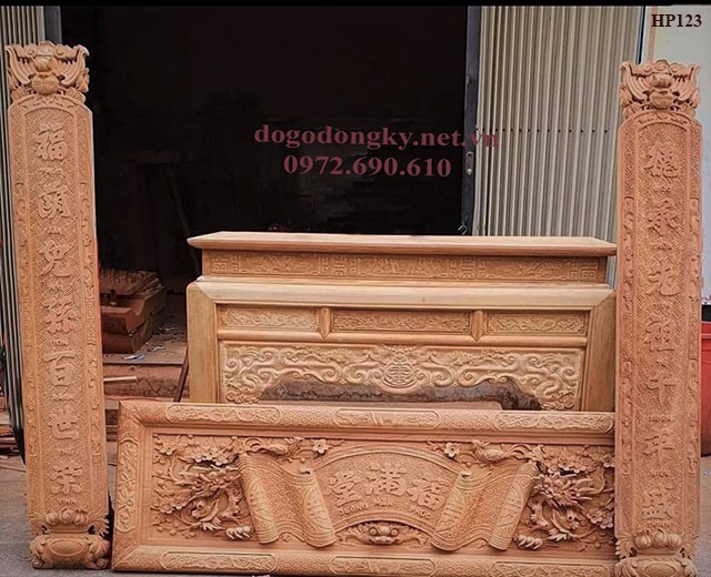 Bộ hoành phi câu đối gỗ hương